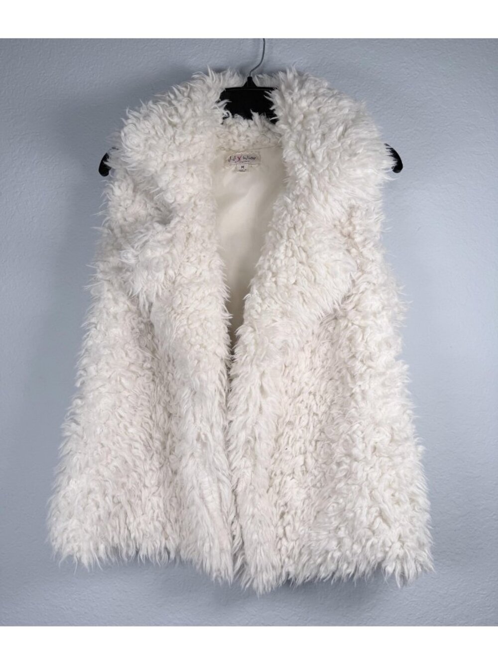 JJ Winter Faux Fur Vest Womens M White White Shaggy Sleeveless Cozy Y2K Boho